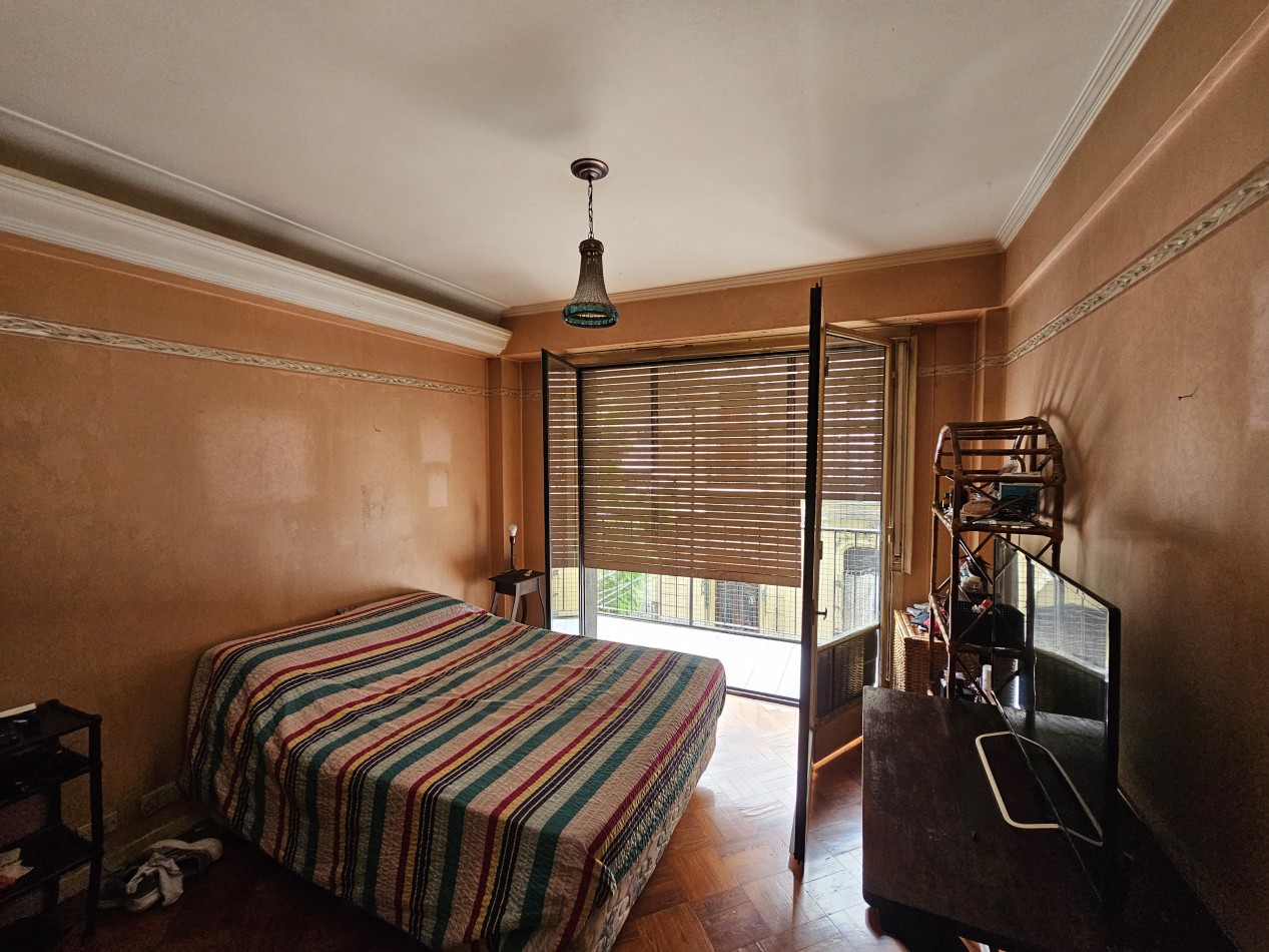 Semipiso balcon frente 84 m2. Living 3 dorm, Balvanera
