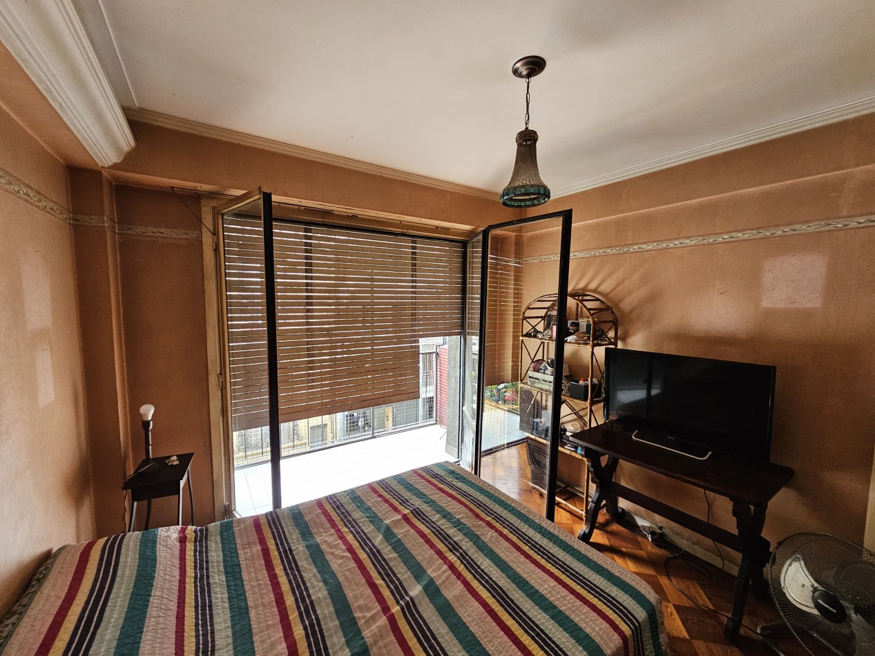 Semipiso balcon frente 84 m2. Living 3 dorm, Balvanera