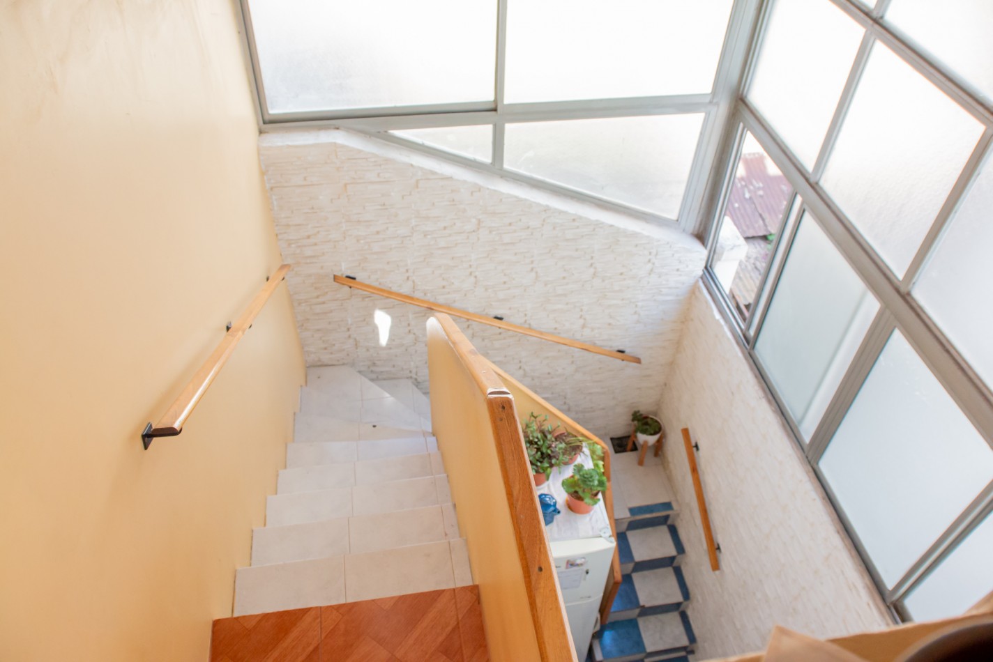 Villa Urquiza. PH 125 m2. Living, 4 dorm, 2 baños,TERRAZA, PARRILLA