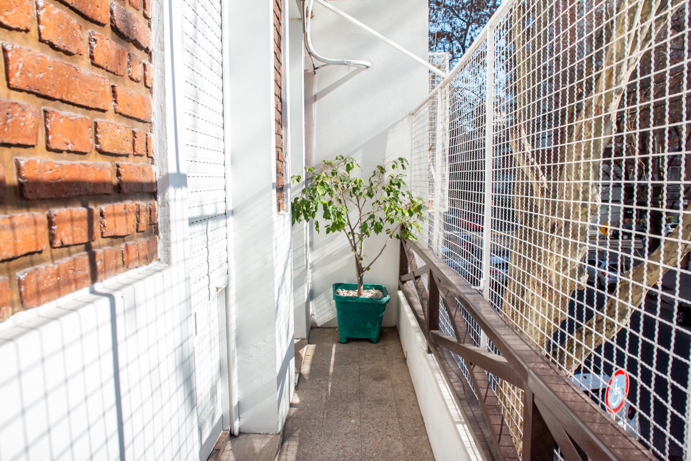 Villa Urquiza. PH 125 m2. Living, 4 dorm, 2 baños,TERRAZA, PARRILLA