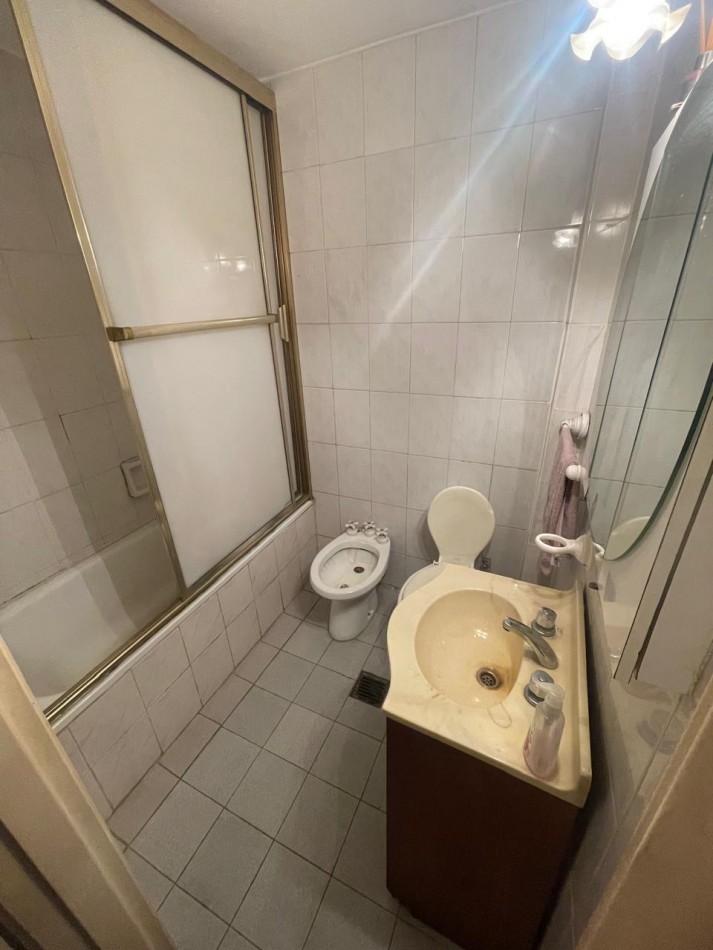 Semipiso balcon frente 84 m2. Living 3 dorm, Balvanera
