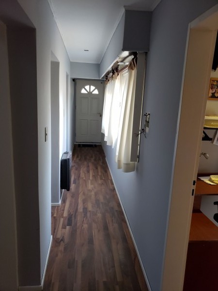 PH en venta de 4 dormitorios, patio, terraza con parrilla, 2 bños compl. Impecable.
