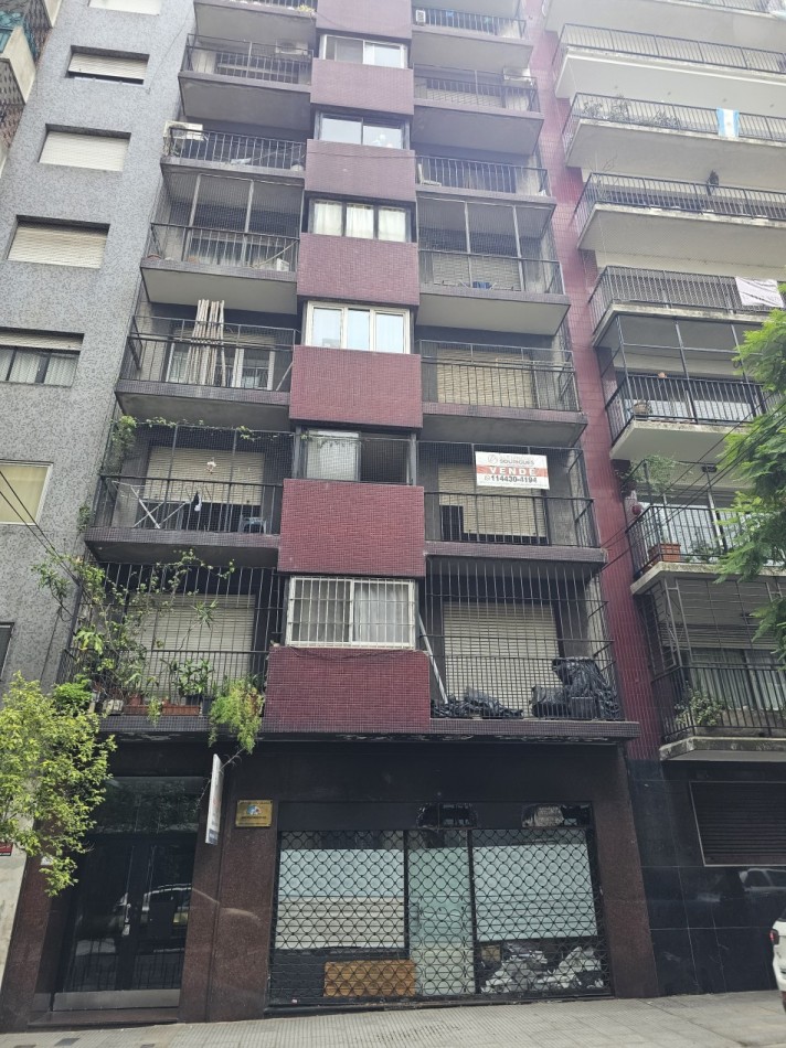 Semipiso balcon frente 84 m2. Living 3 dorm, Balvanera