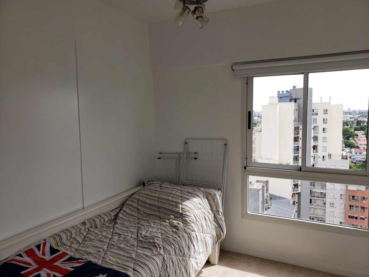 En Venta, 3 Amb con Balcon Terraza, Cochera y Baulera, Alquilado, con Renta